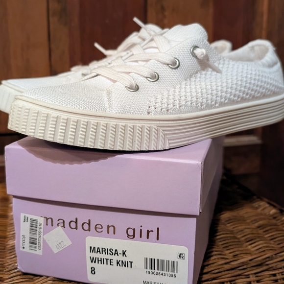 Madden Girl Shoes - Madden Girl White Casual Sneakers 8
